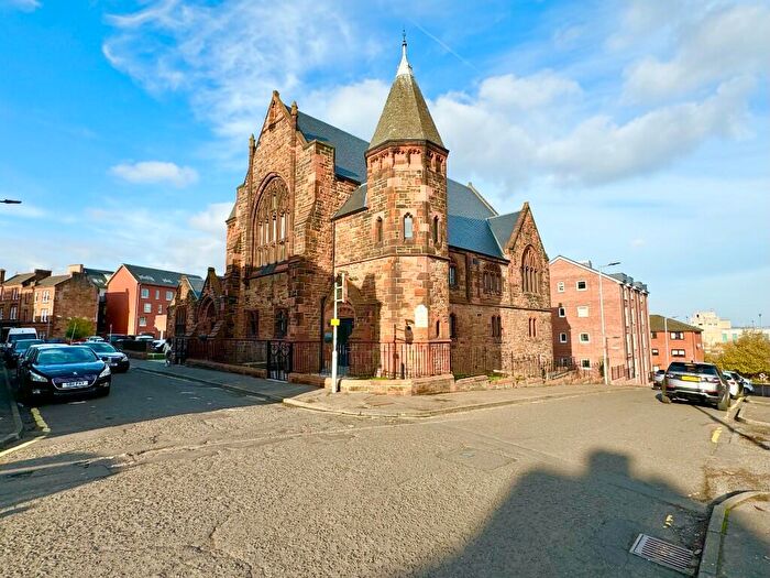 2 Bedroom Flat To Rent In Avon Street, Hamilton, Lanarkshire, ML3