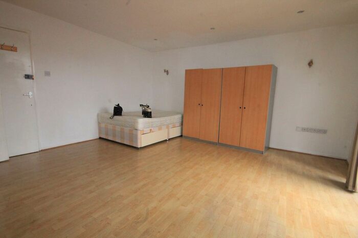 Studio To Rent In Wick Lane, Bow, E3