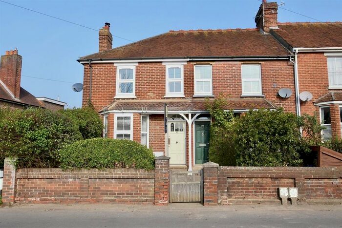 3 Bedroom Terraced House To Rent In Ford Road., Arundel, BN18