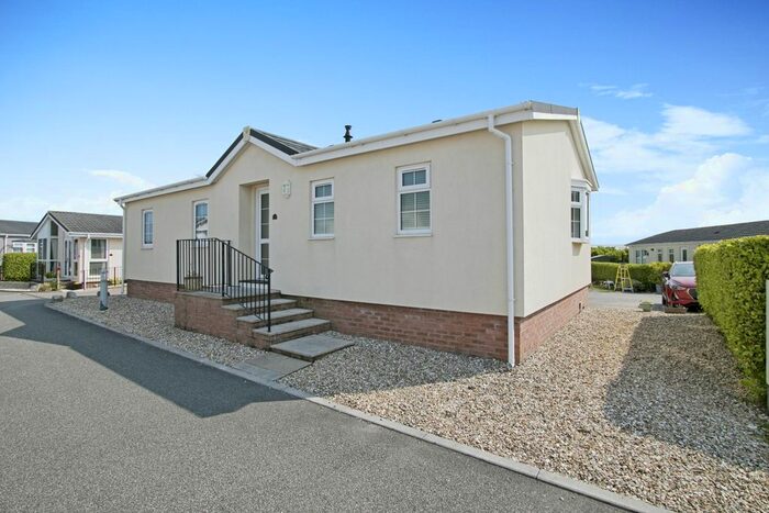 2 Bedroom Property For Sale In Truro Heights, Truro, Cornwall, TR1