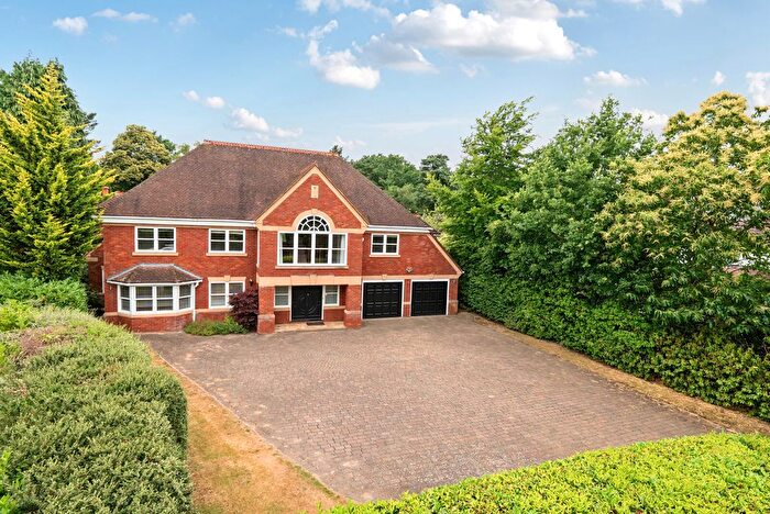 6 Bedroom Detached House To Rent In Cranley Road, Hersham, Walton-On-Thames, KT12