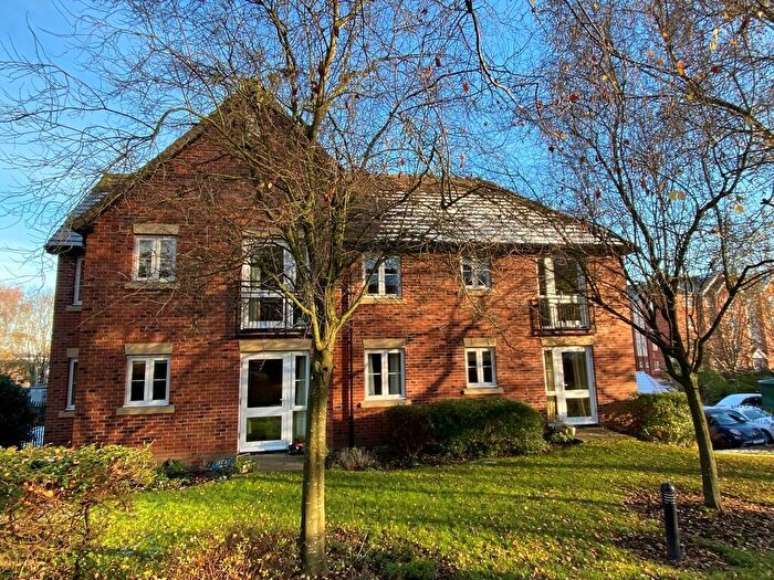 1 Bedroom Flat For Sale In Mellor Lodge, Uttoxeter, ST14