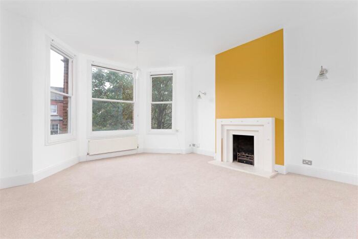 1 Bedroom Flat To Rent In Greencroft Gardens, South Hampstead, NW6