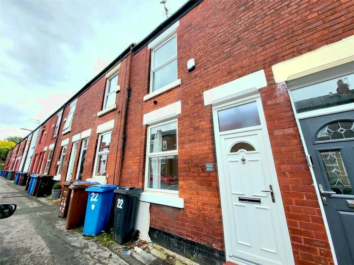 2 Bedroom Terraced House To Rent In Victoria Road, Offerton, Stockport, SK1