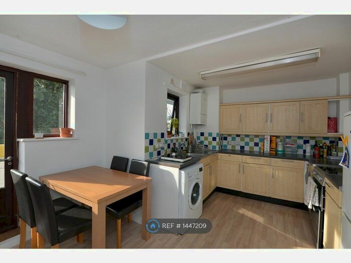 1 Bedroom Flat To Rent In Tiber Gardens, London, N1
