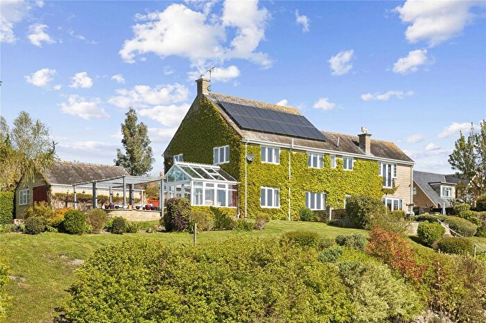 4 Bedroom Detached House For Sale In Welland Bank, Thorpe By Water, Oakham, Rutland, LE15