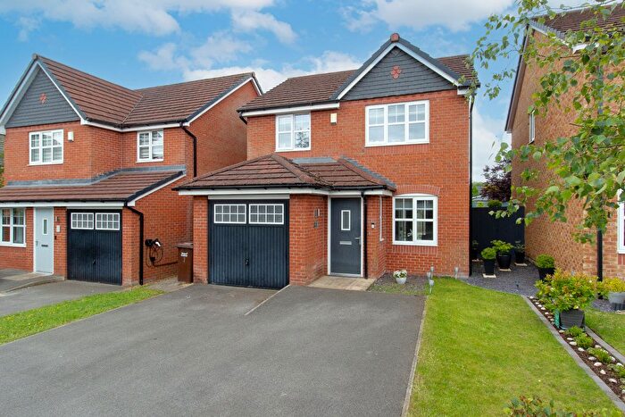 4 Bedroom Detached House For Sale In Meadow Nook, Astley, Tyldesley, Manchester, M29
