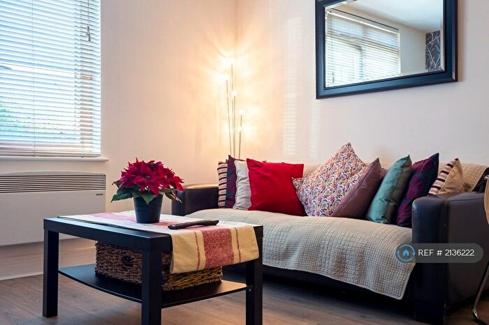 2 Bedroom Flat To Rent In Upper Marshall Street, Birmingham, B1