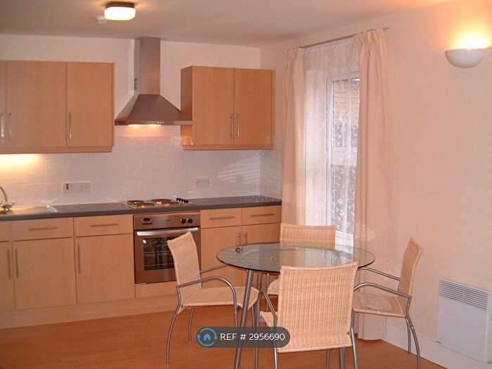1 Bedroom Flat To Rent In Selsdon Road, South Croydon, CR2