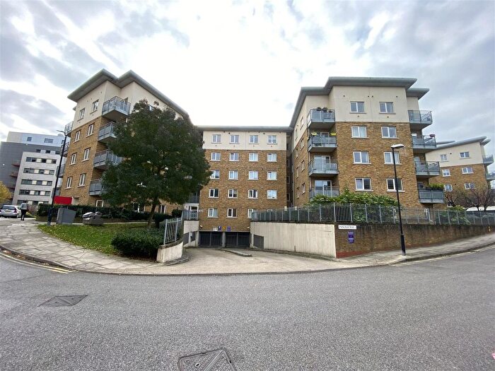 1 Bedroom Property To Rent In Pancras Way, London, E3