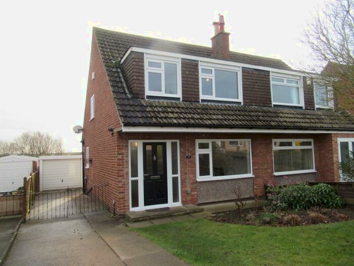 3 Bedroom Semi-Detached House To Rent In Richmondfield Avenue, Barwick In Elmet, Leeds, LS15