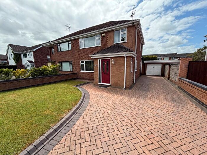 3 Bedroom Semi-Detached House For Sale In Overpool Road, Whitby, CH66