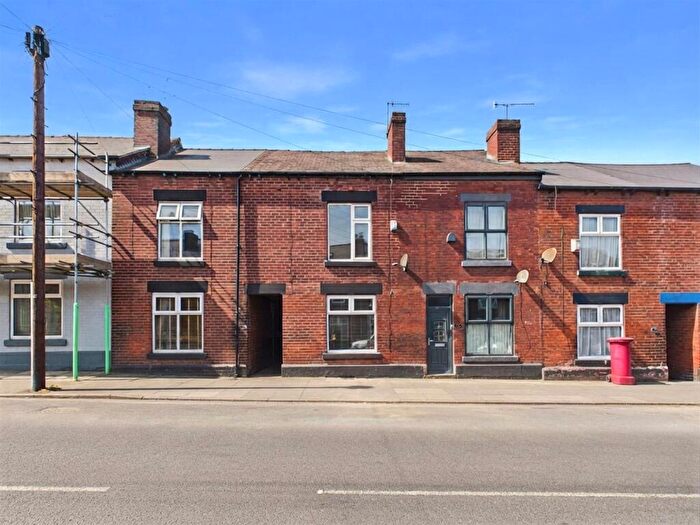 3 Bedroom Terraced House For Sale In Woodseats Road, Sheffield, S8