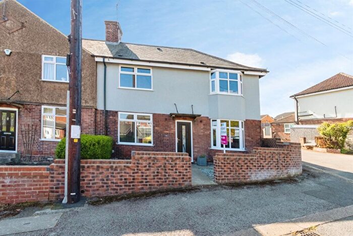 3 Bedroom End Of Terrace House For Sale In Carr Lane, Tankersley, Barnsley, S75