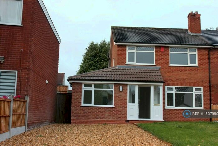 4 Bedroom Semi-Detached House To Rent In Grange Road, Birmingham, B24