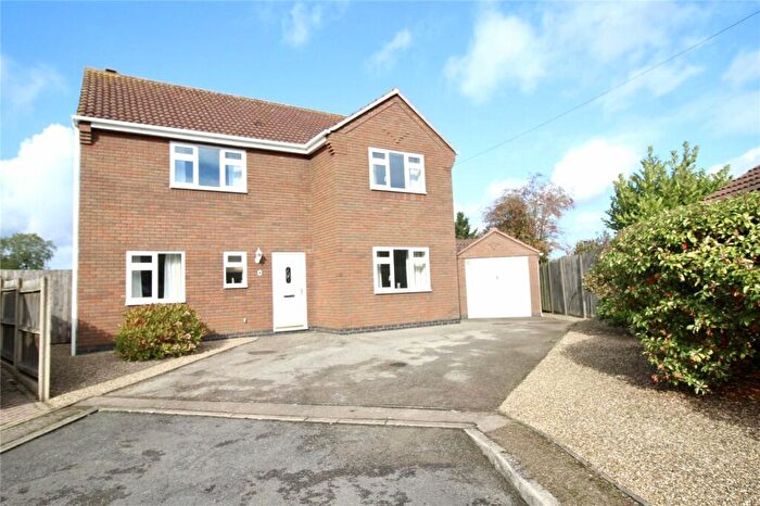 3 Bedroom Detached House For Sale In Church Close, Stoke Golding, Nuneaton, Leicestershire, CV13