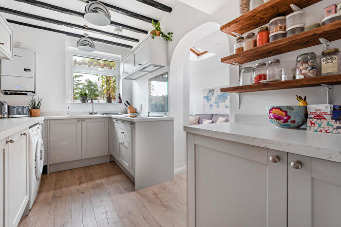 3 Bedroom Semi-Detached House To Rent In Mottingham Road, Mottingham, London, SE9