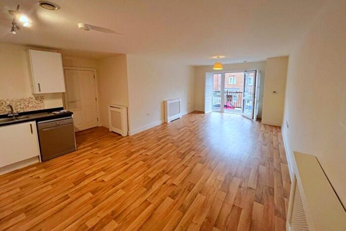 2 Bedroom Apartment To Rent In Hersham, Walton, Surrey, KT12