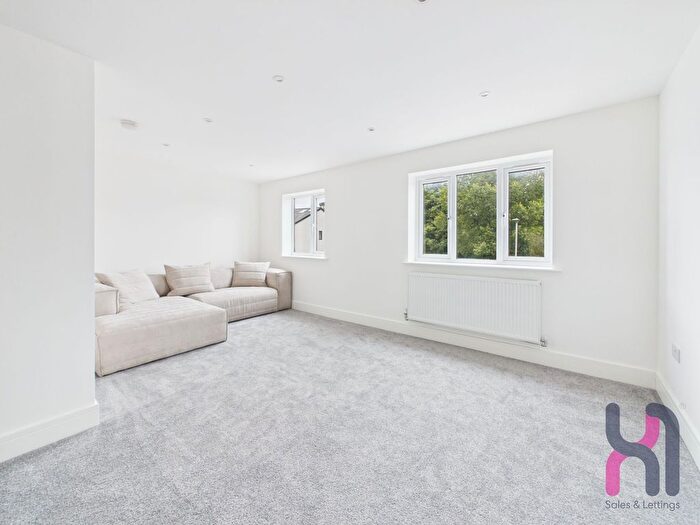 4 Bedroom Property To Rent In Tockholes Road, Darwen, BB3