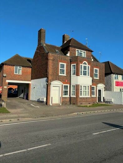 1 Bedroom Flat To Rent In Ash Road, Aldershot, GU12