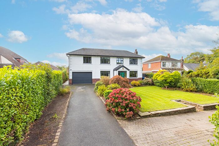 4 Bedroom Detached House For Sale In Church Brow, Walton-Le-Dale, PR5