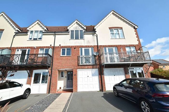 3 Bedroom Town House To Rent In Hobart Quay, Eastbourne, East Sussex, BN23