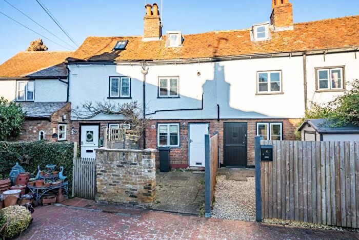 1 Bedroom Terraced House For Sale In St Michaels Court, St Albans, Herts, AL3