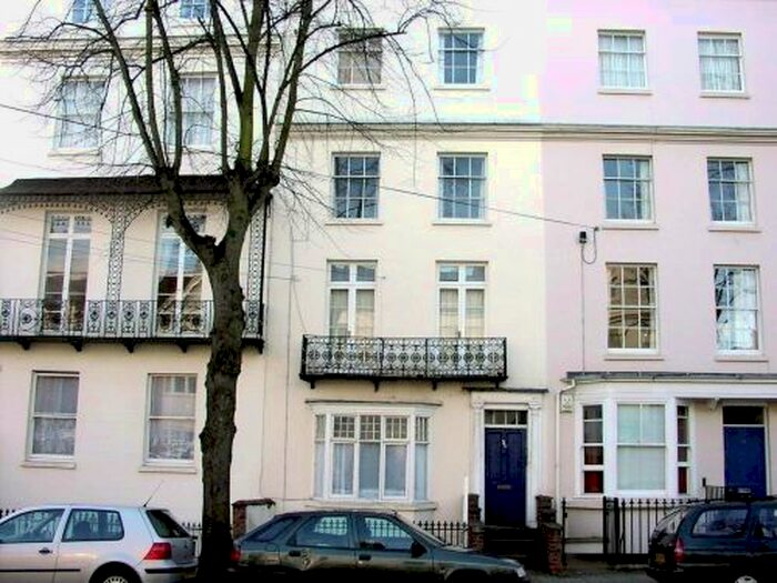 1 Bedroom Flat To Rent In Portland Street, Leamington Spa CV32