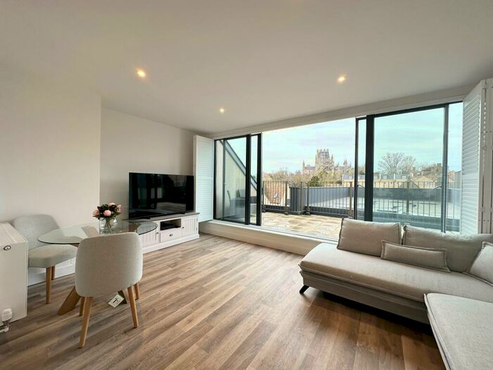 1 Bedroom Apartment To Rent In Broad Street, Ely, CB7