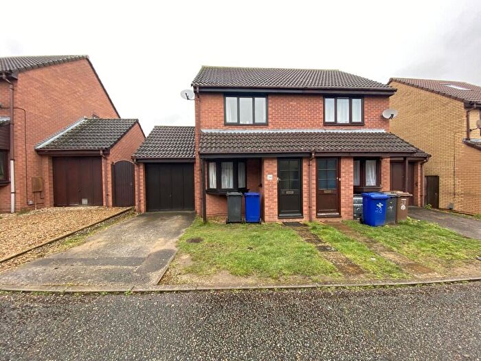 2 Bedroom Semi Detached House To Rent In Bill Rickaby Drive, Newmarket, CB8