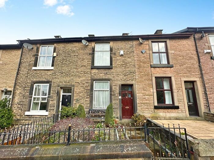 2 Bedroom Property For Sale In Peel Brow, Ramsbottom, BL0