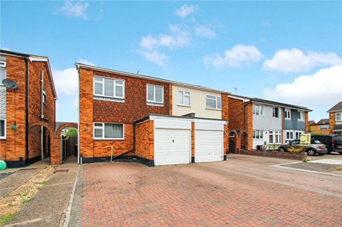 3 Bedroom Semi-Detached House For Sale In Woodcote Way, Benfleet, Essex, SS7
