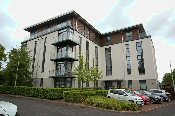 2 Bedroom Apartment To Rent In May Baird Gardens, City Centre, Aberdeen, AB25