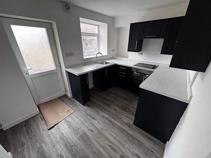 2 Bedroom Terraced House To Rent In King Street, Miskin, Mountain Ash, CF45