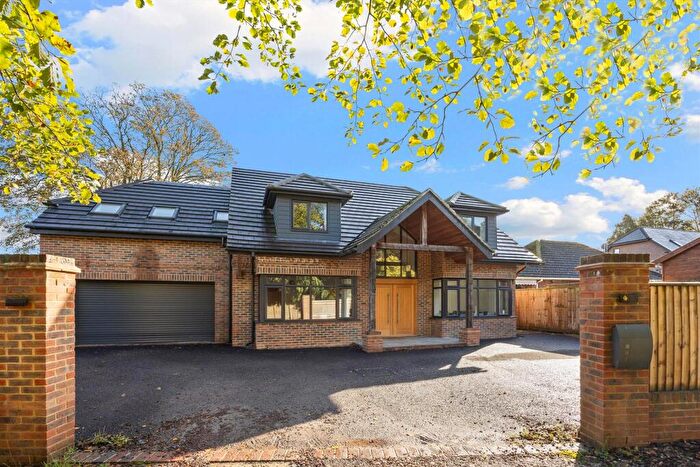5 Bedroom Detached House For Sale In Water Lane, Storrington, RH20