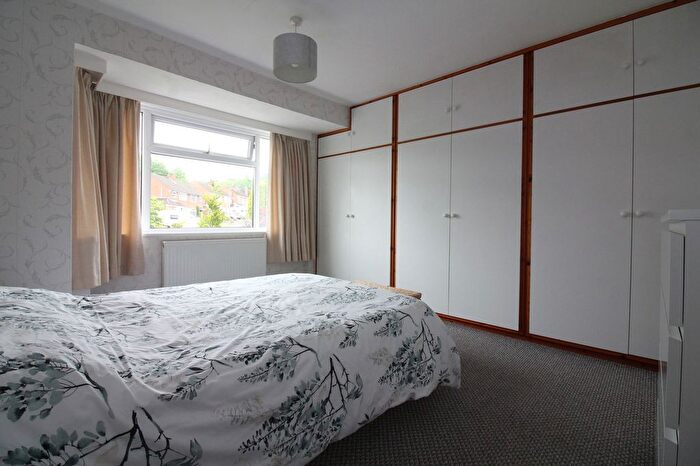 5 Bedroom Semi-Detached House For Sale In Court Crescent, Kingswinford, DY6