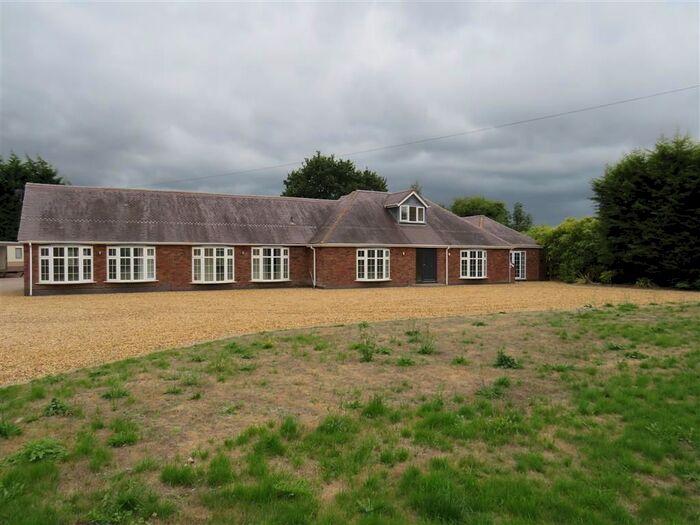 6 Bedroom Detached House To Rent In Kenilworth Road, Hampton-In-Arden, Solihull, B92