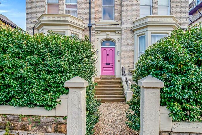 1 Bedroom Flat To Rent In Westbourne Road, Scarborough, North Yorkshire, YO11