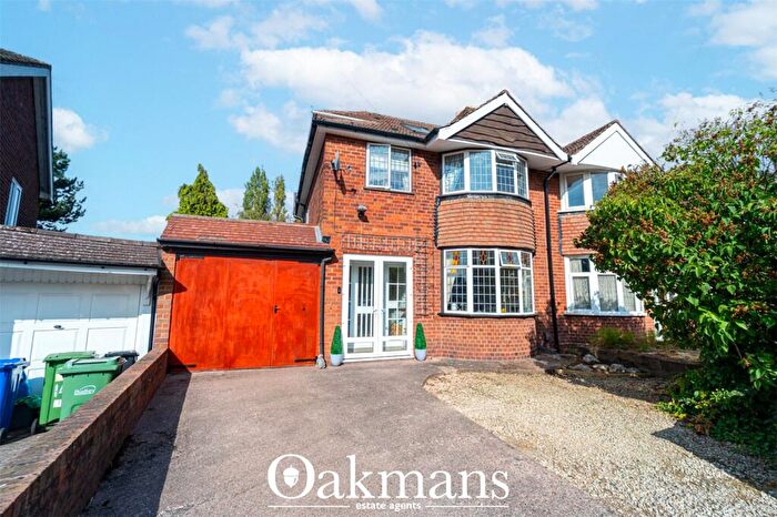 4 Bedroom Semi Detached House For Sale In St. Michaels Grove, Dudley, Dudley, DY2