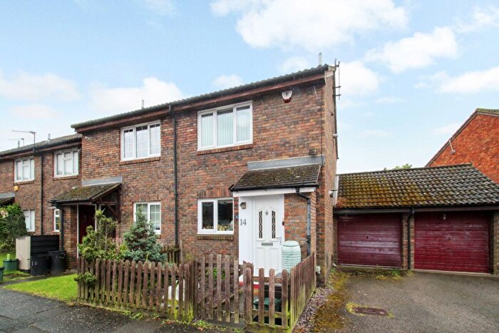 2 Bedroom End Of Terrace House To Rent In Aldenham Drive, Uxbridge, UB8