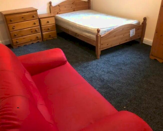 1 Bedroom Studio To Rent In Binley Road, Binley, Coventry, CV3