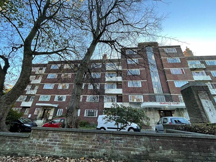 1 Bedroom Flat To Rent In Granville Court, Jesmond. Newcastle Upon Tyne, NE2