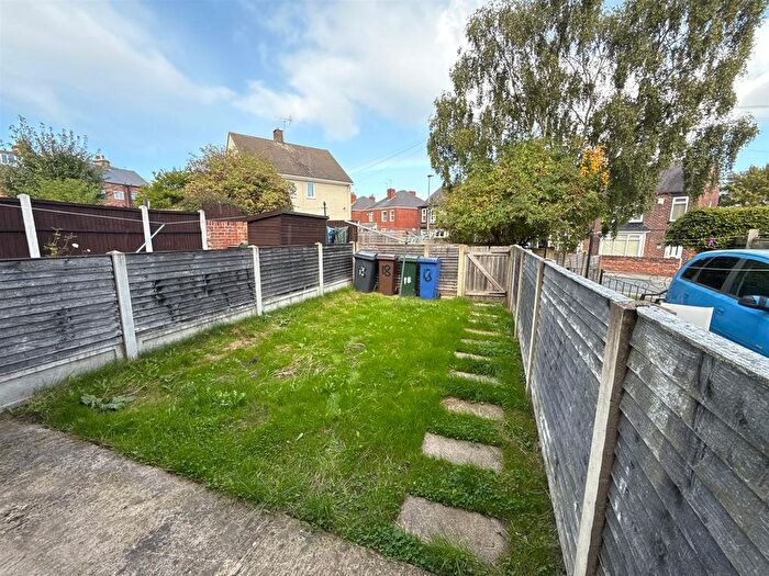 2 Bedroom Property To Rent In Winter Terrace, Barnsley, S75