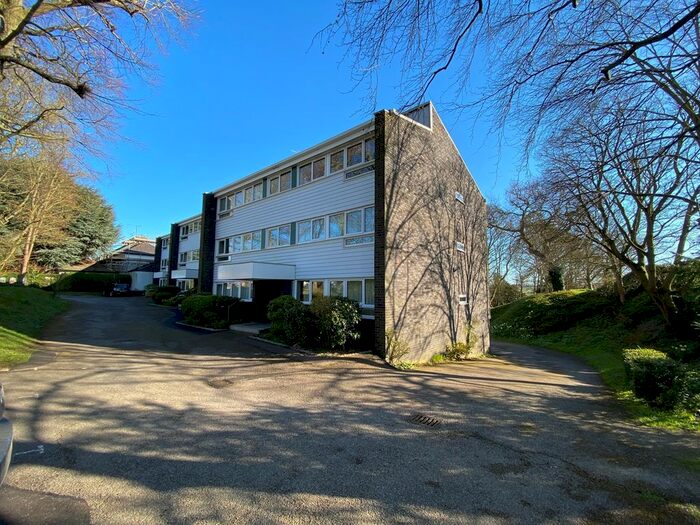 2 Bedroom Flat To Rent In Pirton Road, Hitchin SG5