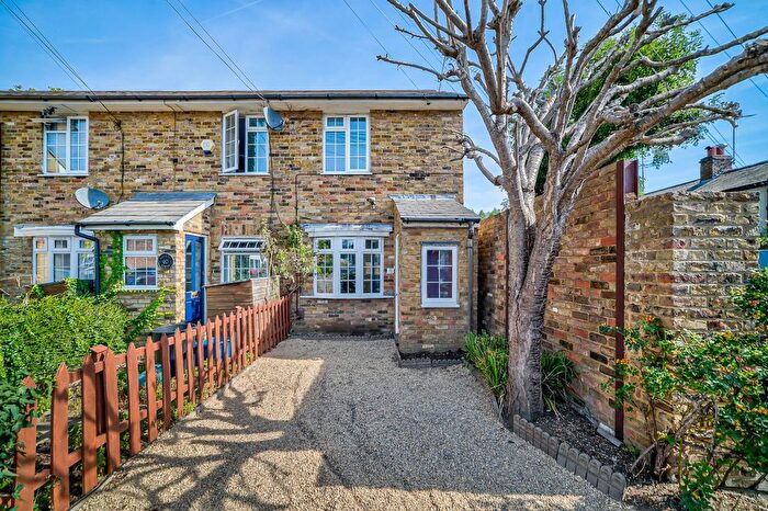 2 Bedroom End Terrace House For Sale In Windmill Road, Hampton Hill, Hampton, TW12