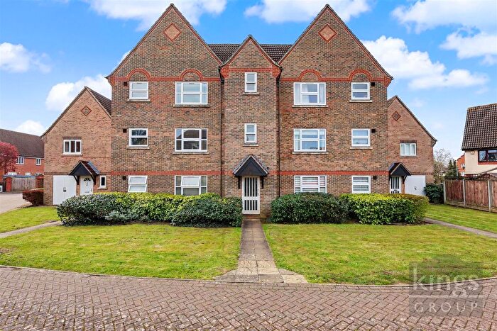 2 Bedroom Flat For Sale In Aynsley Gardens, Church Langley, CM17