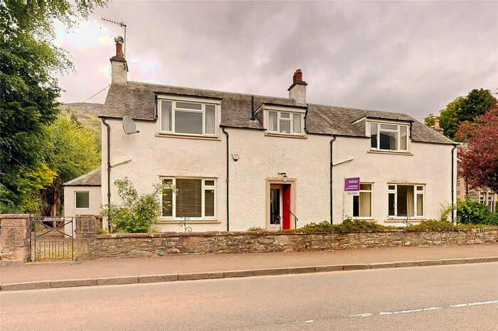 3 Bedroom Detached House For Sale In Robinhill, St. Fillans, Crieff, PH6