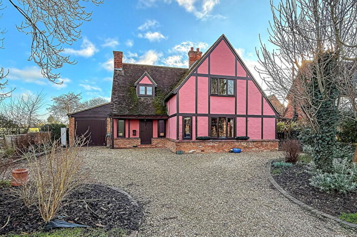 4 Bedroom Detached House For Sale In Eltisley Road, Great Gransden, SG19