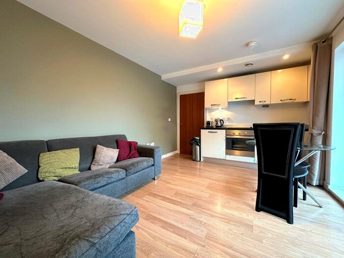 1 Bedroom Flat To Rent In Skyline, St. Peters Street, Leeds, West Yorkshire, LS9