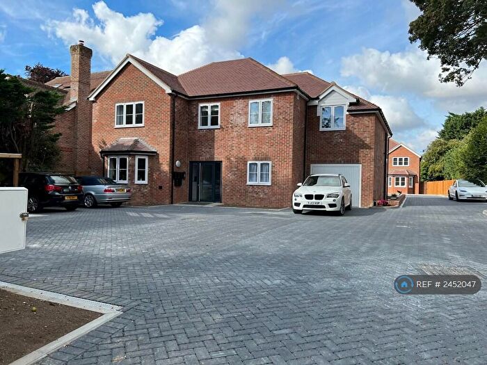 1 Bedroom Flat To Rent In Anstey Lane, Alton, GU34